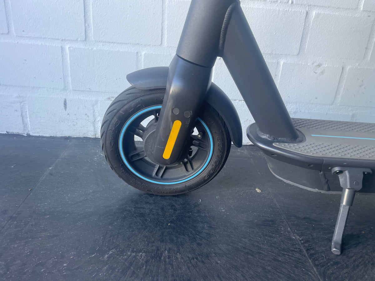 Segway ninebot KickScooter Max G30D II
