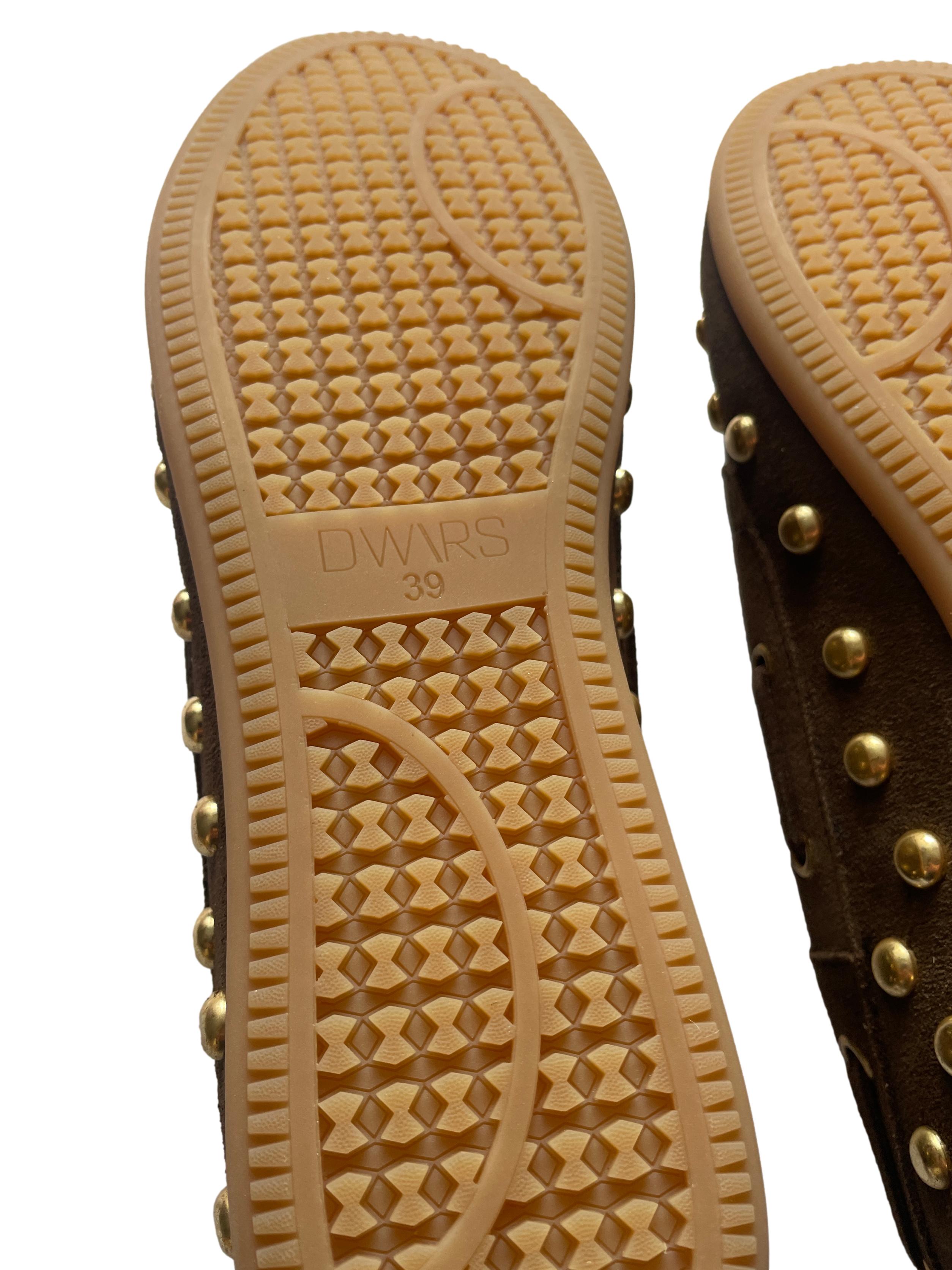 DWRS LATTY big studs Damen Sneaker Größe 39, Dark Brown mit Messing Nieten - NEU
