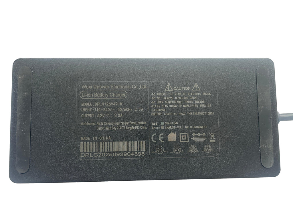 Ladegerät Wuxi DPLC126V42 - gebraucht