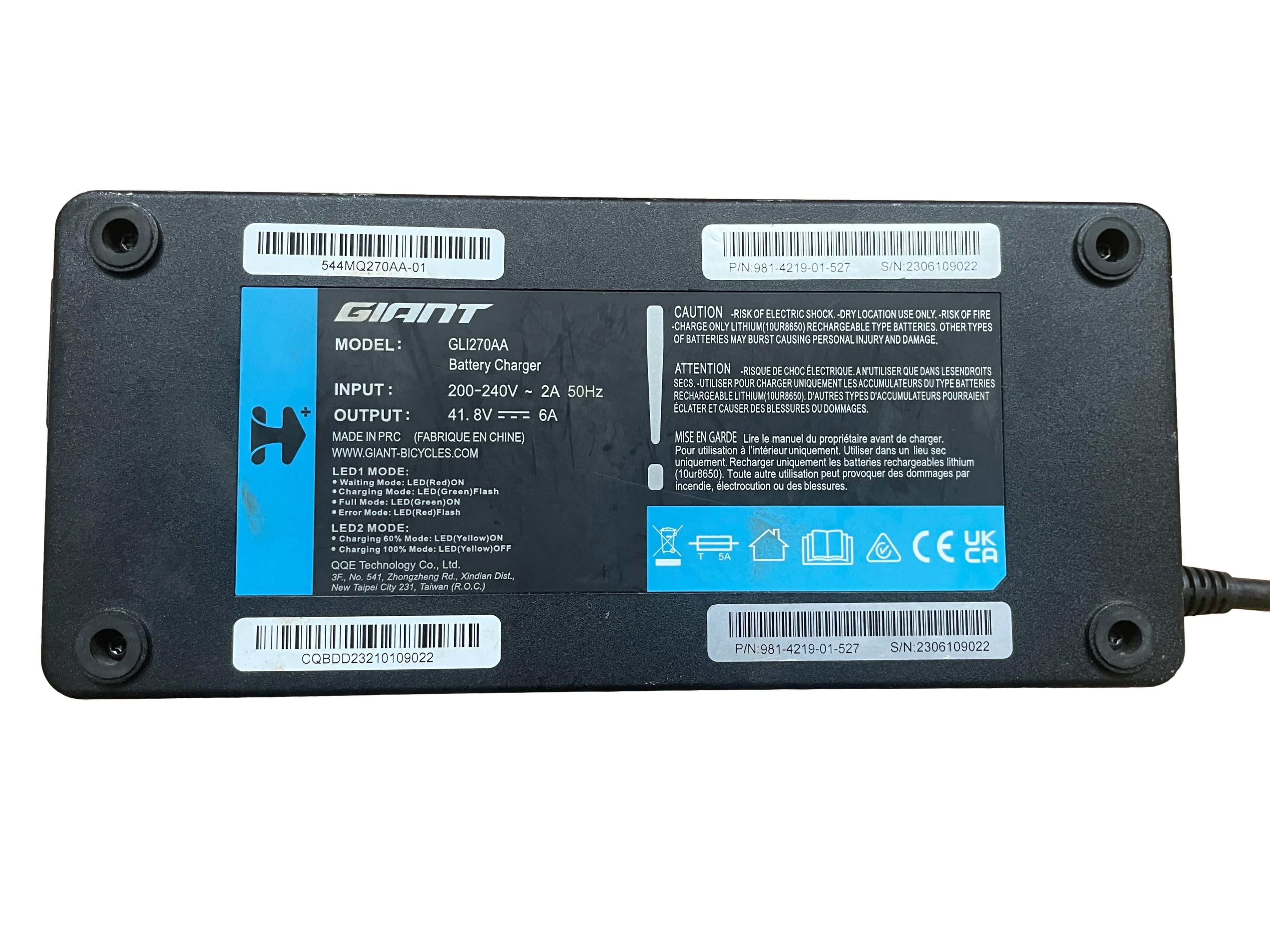 GIANT GLI270AA Schnell-Ladegerät