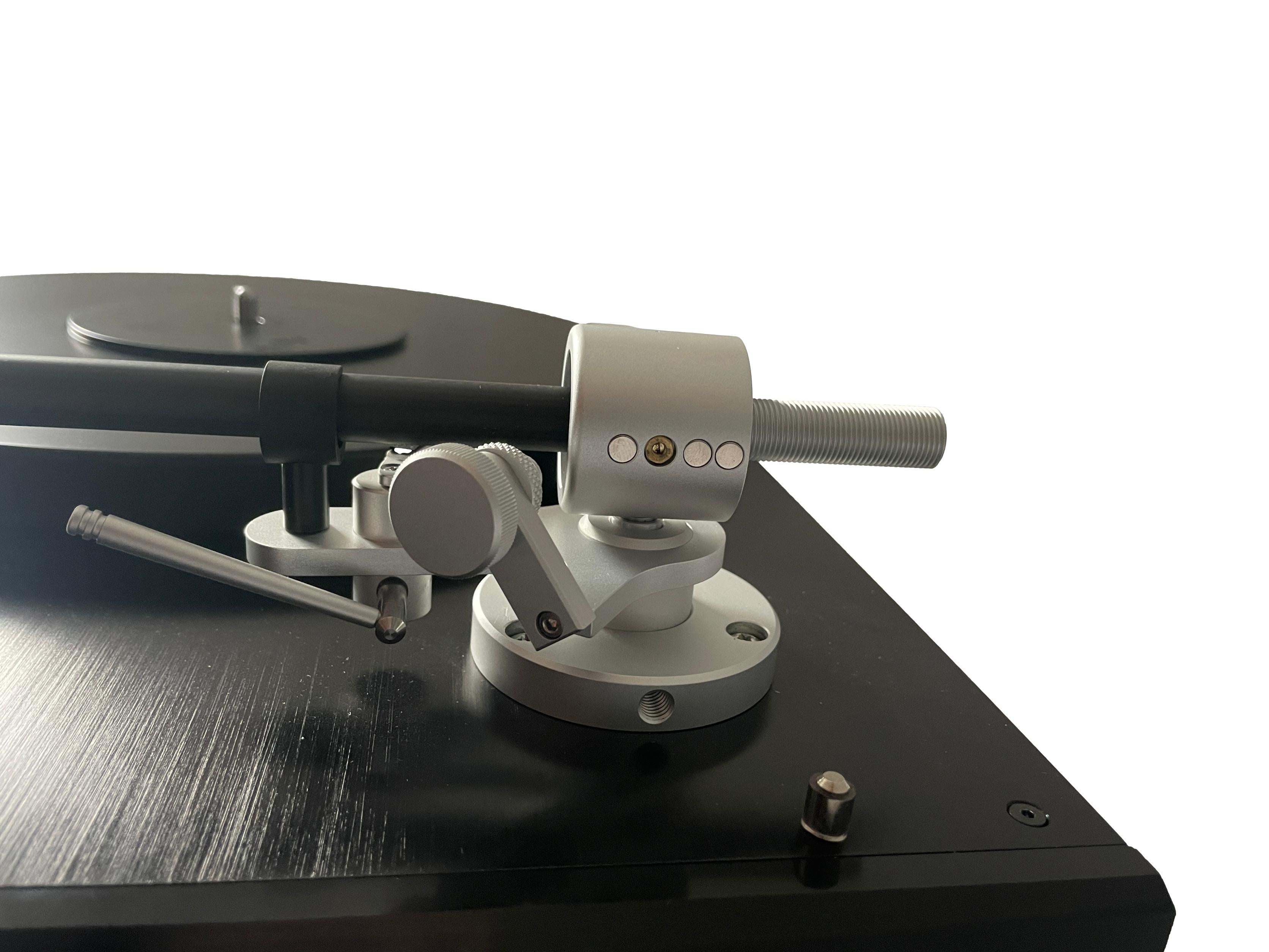 T+A G 2000 R-CMC Plattenspieler - Neupreis über 10.000 € !