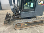 Mini-Ketten-Bagger, CAT 302-05A CR + Tiefenlöffel 755 Std - gebraucht