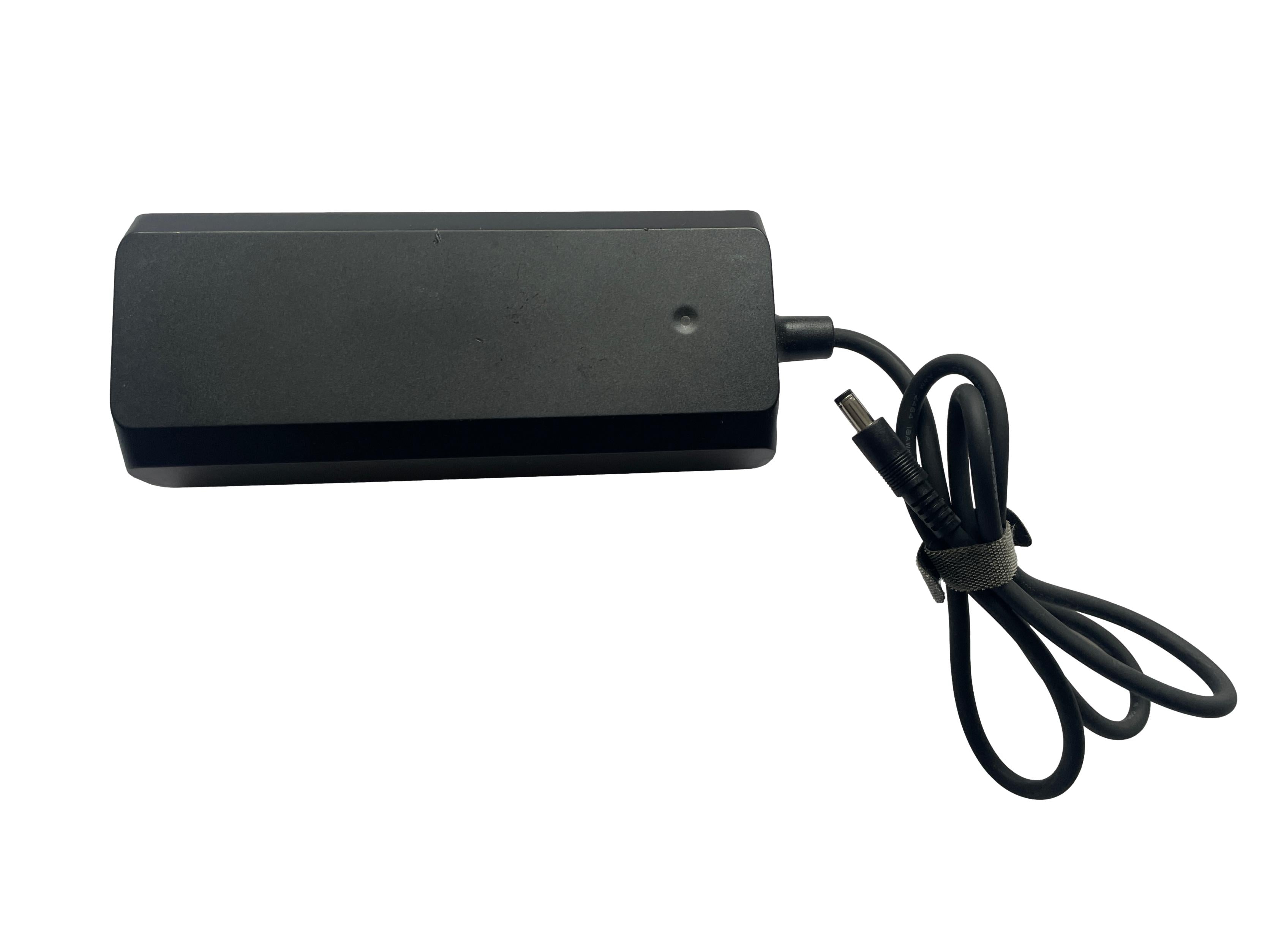 ST Charger STC-8137LC