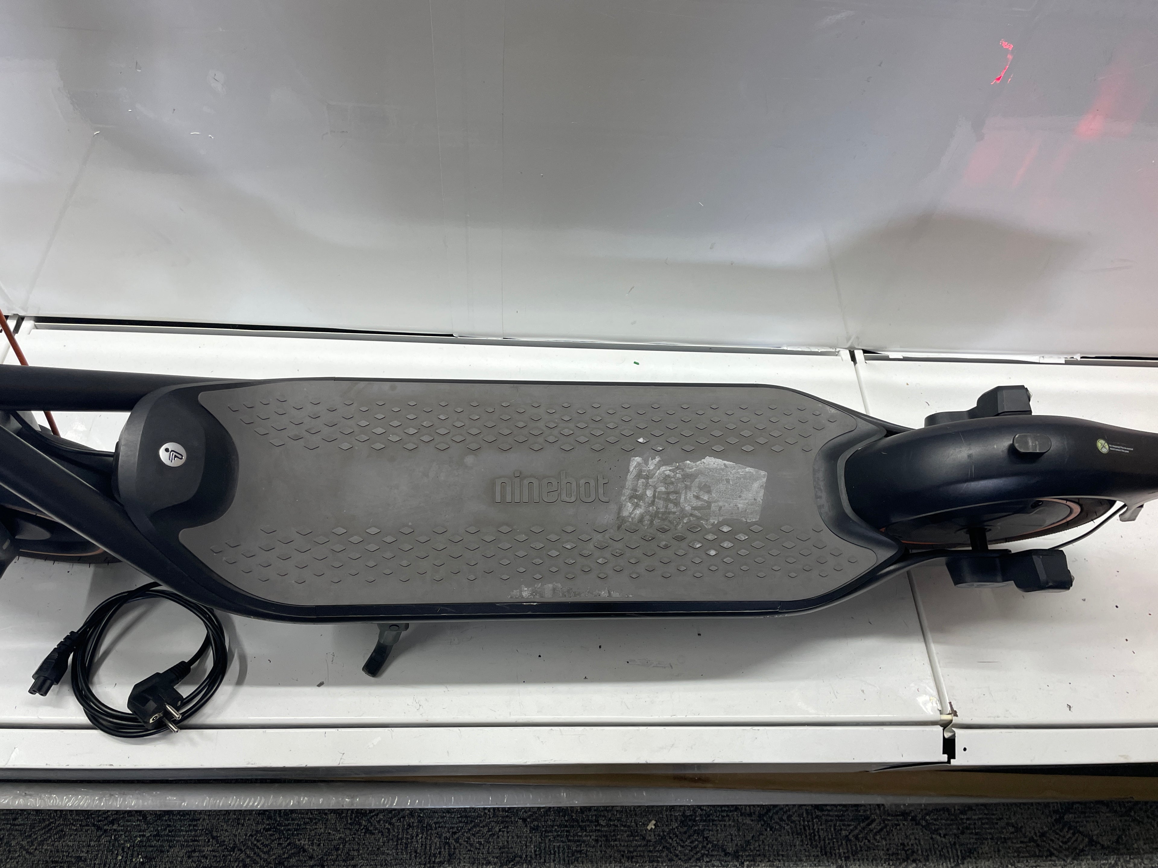 Segway ninebot KickScooter F65D