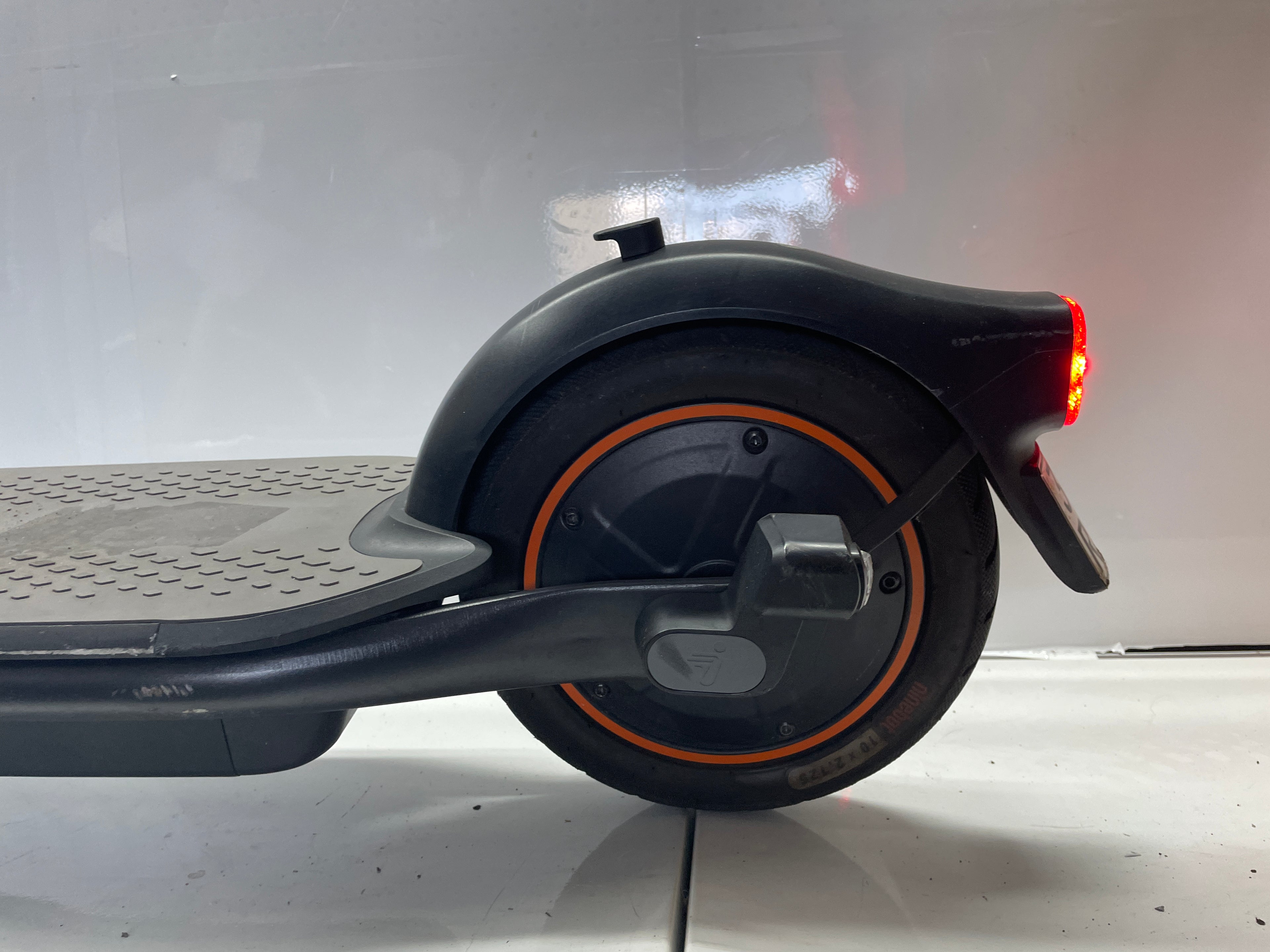 Segway ninebot KickScooter F65D