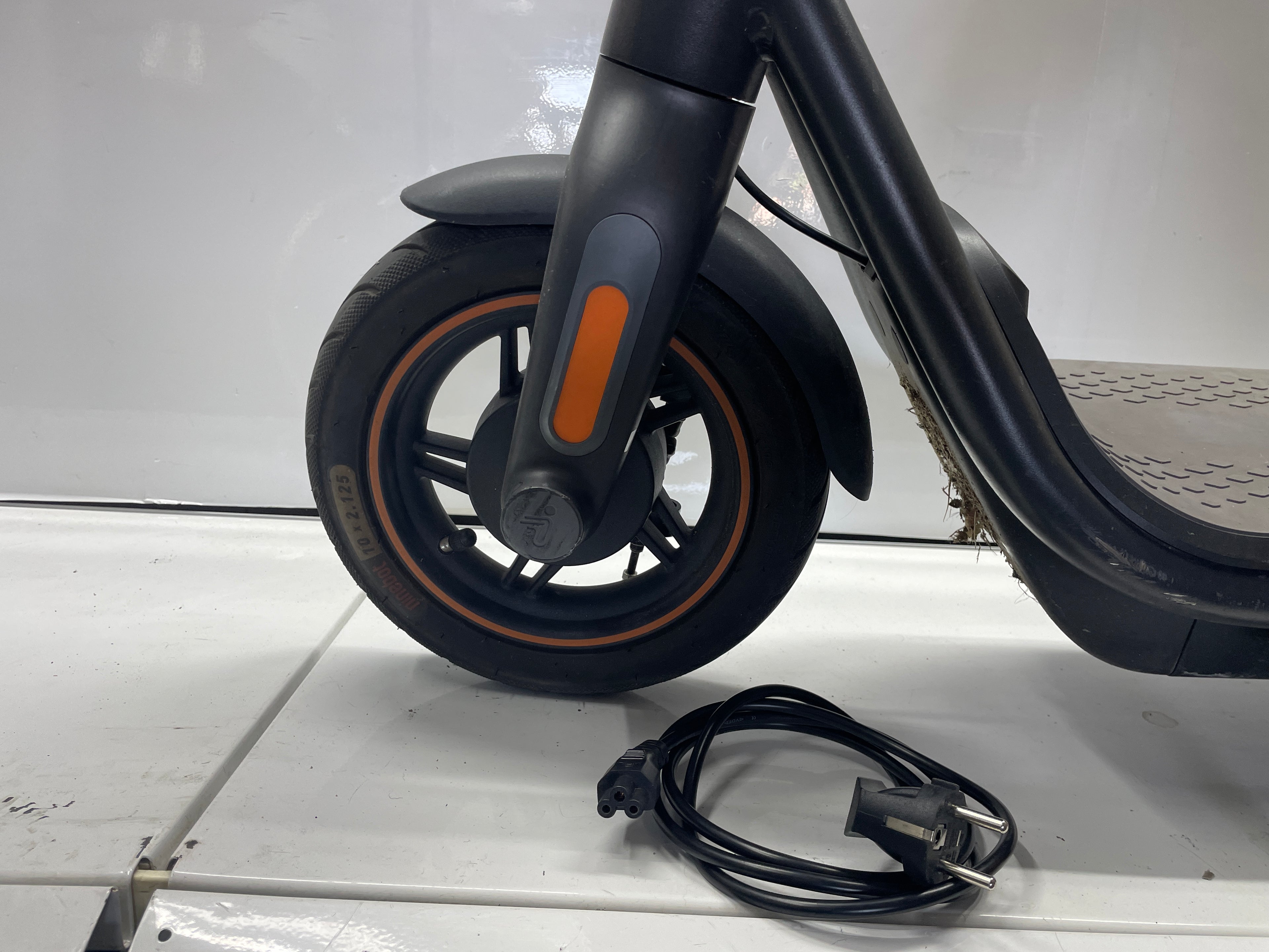 Segway ninebot KickScooter F65D