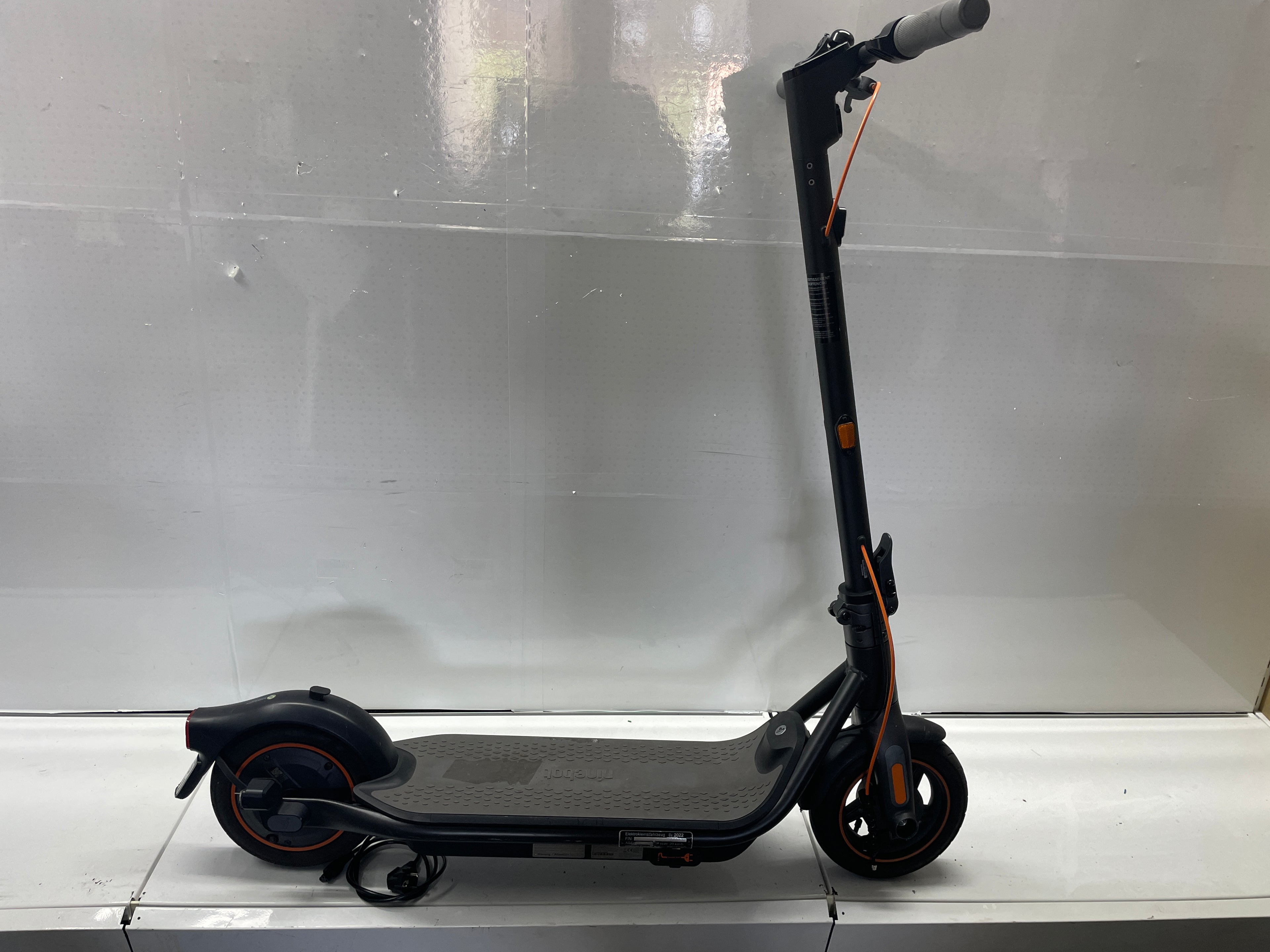 Segway ninebot KickScooter F65D