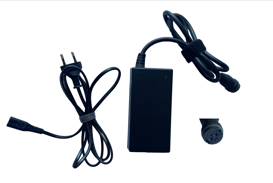 Ladegerät BMZ - Model: BSC4202000 - Magnetstecker - gebraucht