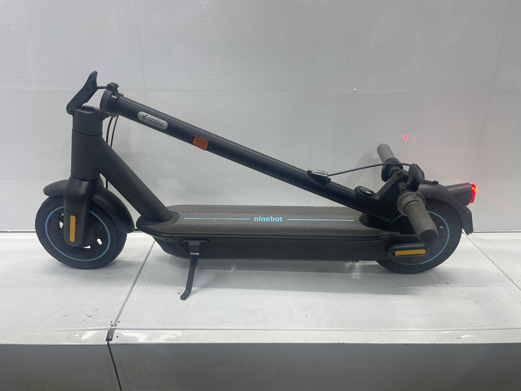 Ninebot KickScooter Max G30D II